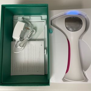 Tria Beauty Hair Removal Laser 4X w/Tote